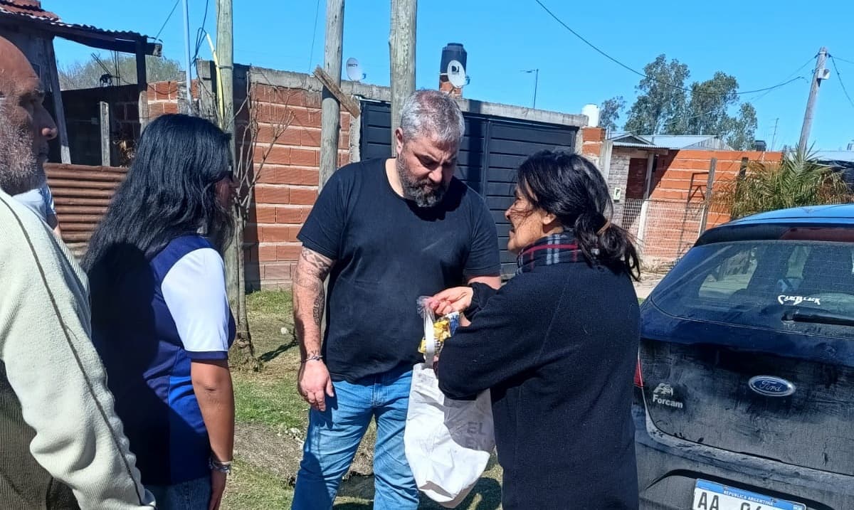 Gonzalo Hayon continúa con sus recorridas y encuentros en los barrios
